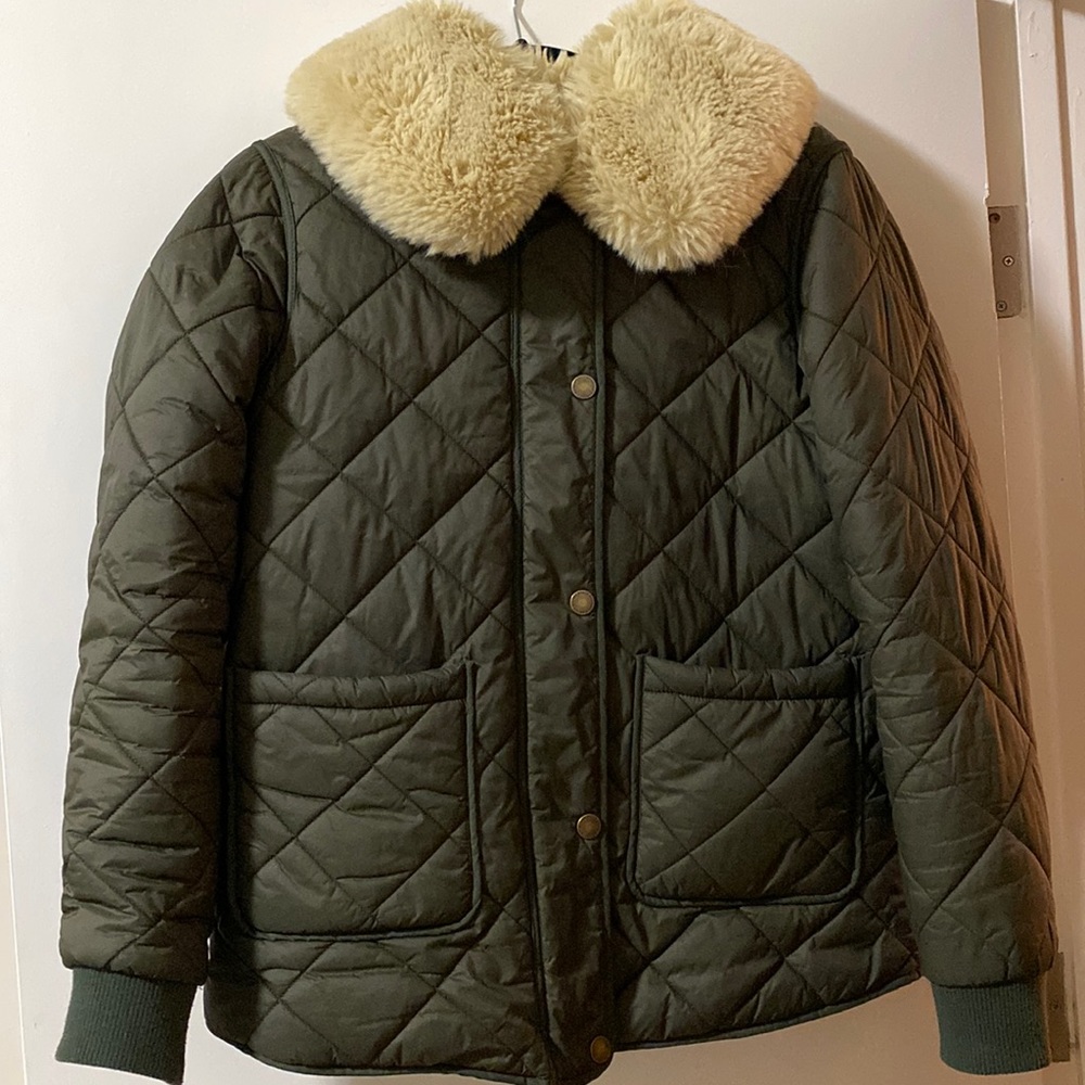 Boden Olive Green Quilted Puffer Jacket with White Collar - Picture 2 of 9